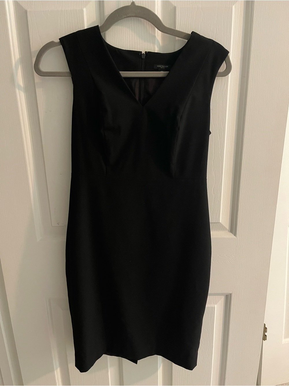 Ann Taylor Black V-Neck Sheath Dress
